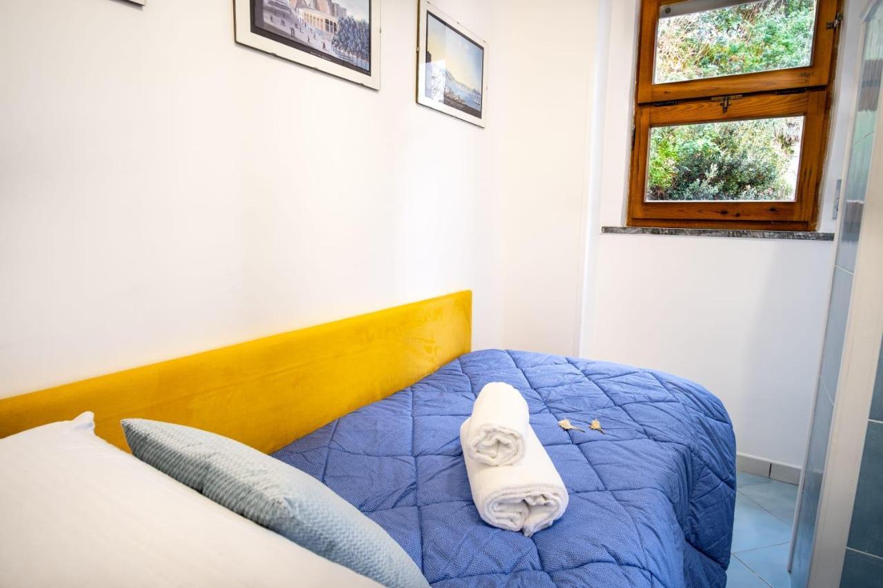 La Casetta Linda - New 2 Bedroom Apt In Sorrento With Seaview Terrace Zewnętrze zdjęcie